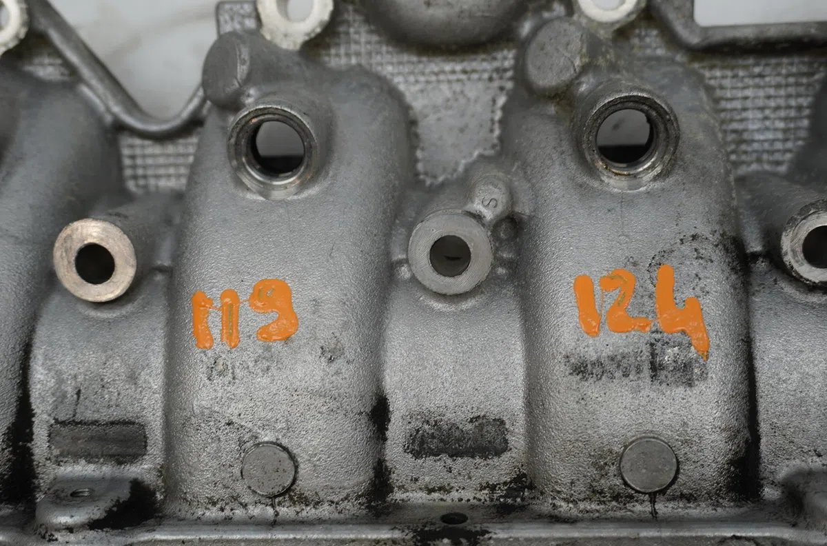 Collecteur admission Renault CLIO II (BB_, CB_) 1.6 16v (bb01, bb0h, bb0t, bb14, bb1d, bb1r, bb2kl, bb3g... (1998-2005) 