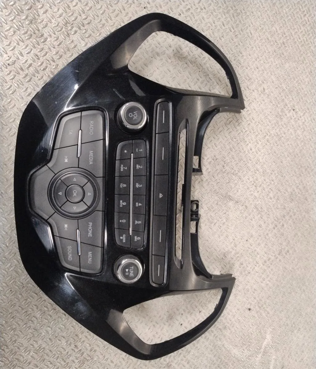 Commande autoradio Ford KA III (UK, FK) 1.2 ti-vct (2016) occasion