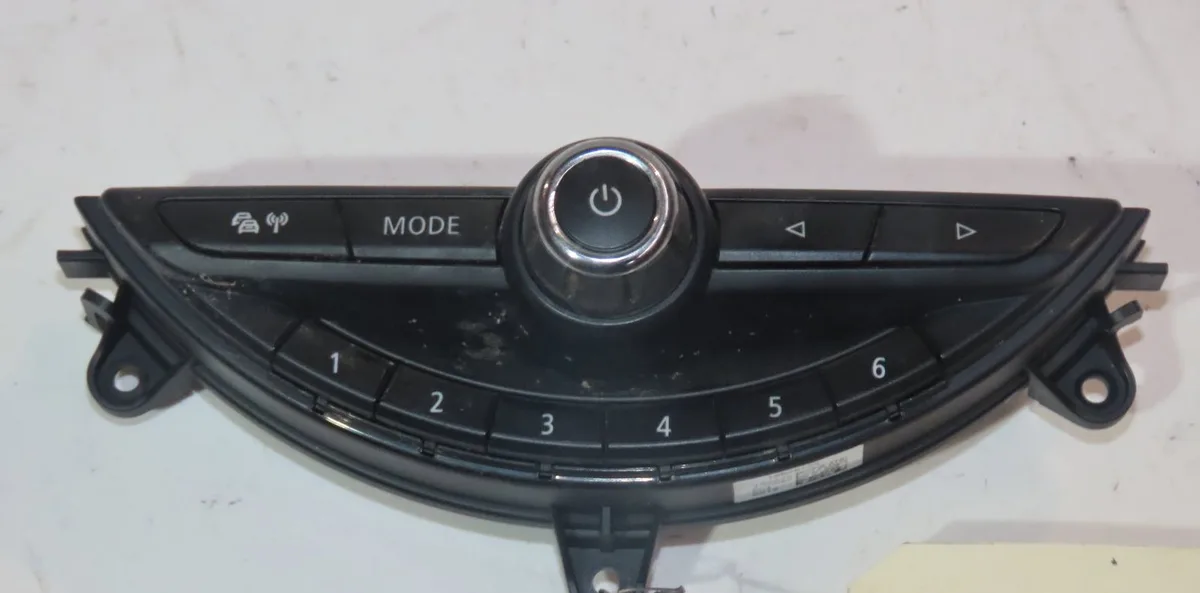 Commande autoradio Mini MINI (F56) Cooper d (2013) occasion