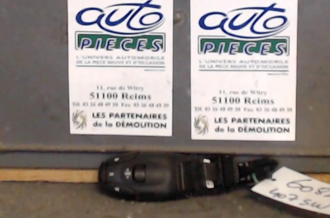 Commande autoradio Peugeot 407 SW (6E_) 2.0 hdi 135 (2004-2010) occasion