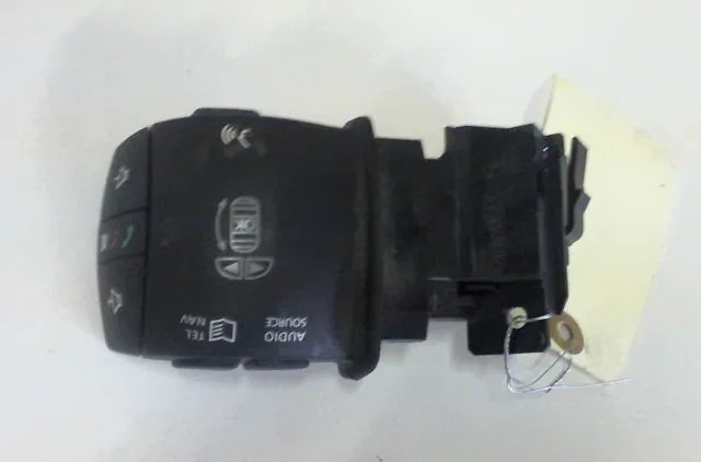 Commande autoradio RENAULT LAGUNA 2010 occasion