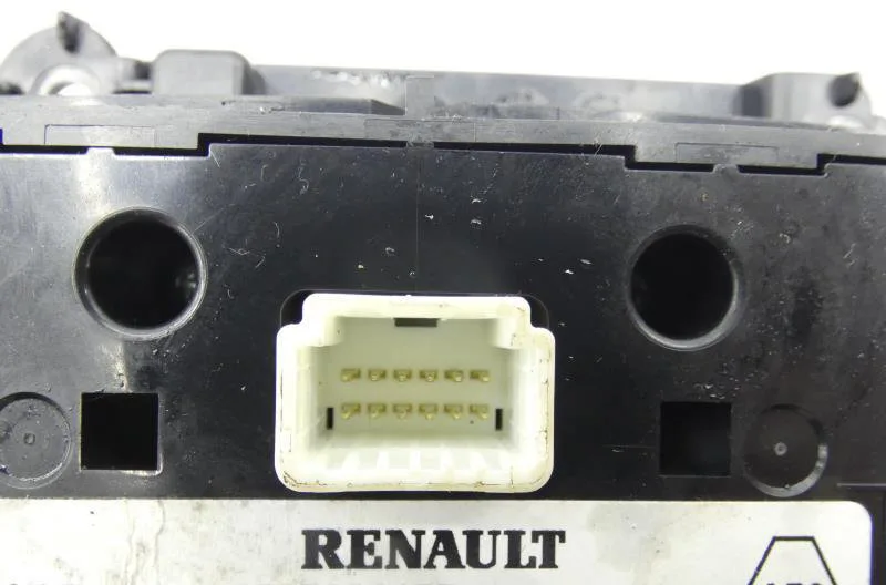 Commande autoradio RENAULT LAGUNA 3 PHASE 2 BREAK occasion