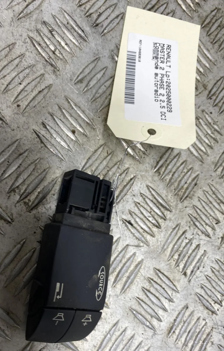 Commande autoradio RENAULT MASTER 2 PHASE 2 occasion