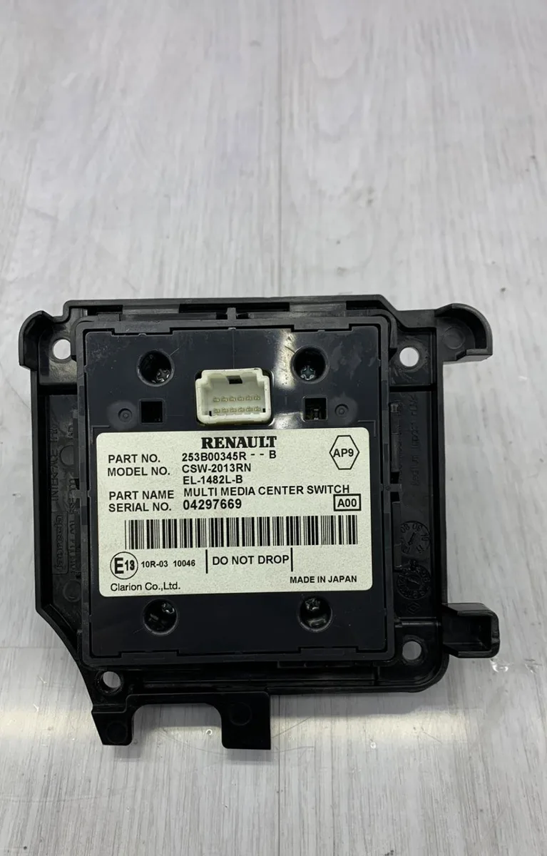 Commande autoradio RENAULT MEGANE 3 PHASE 2 occasion