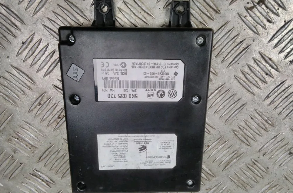 Commande autoradio Seat LEON (1P1) 1.6 tdi (2010-2012) occasion
