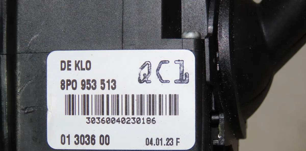 Commande clignotant Audi A3 Décapotable (8P7) 2.0 tdi (2008-2013) occasion