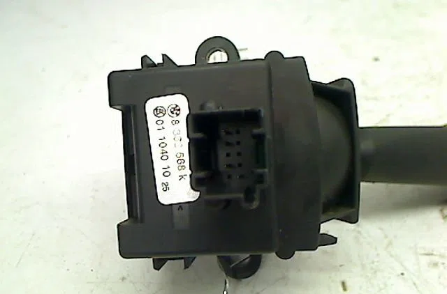 Commande clignotant Bmw 3 Coupé (E46) 330 ci (2000-2006) occasion