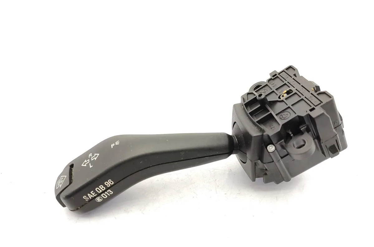 Commande clignotant BMW X3 E83 PHASE 2 occasion