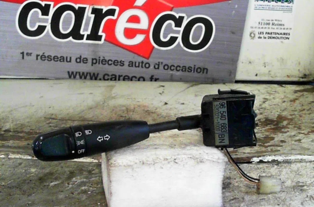 Commande clignotant Chevrolet AVEO - KALOS 3-5 portes (T200) 1.2 lpg (2005-2008) occasion