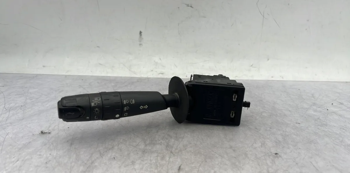 Commande clignotant CITROEN XSARA PHASE 1 BREAK occasion