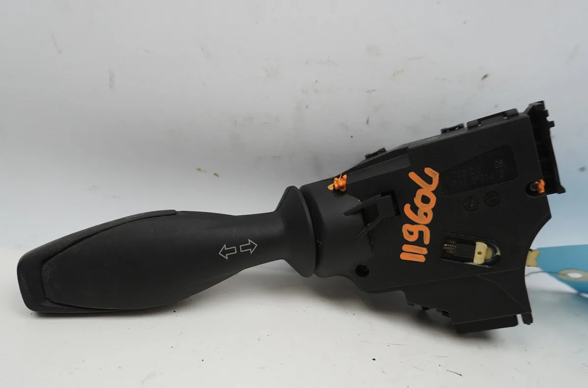 Commande clignotant Ford FIESTA VI (CB1, CCN) 1.25 (2008-2017) 5 portes occasion