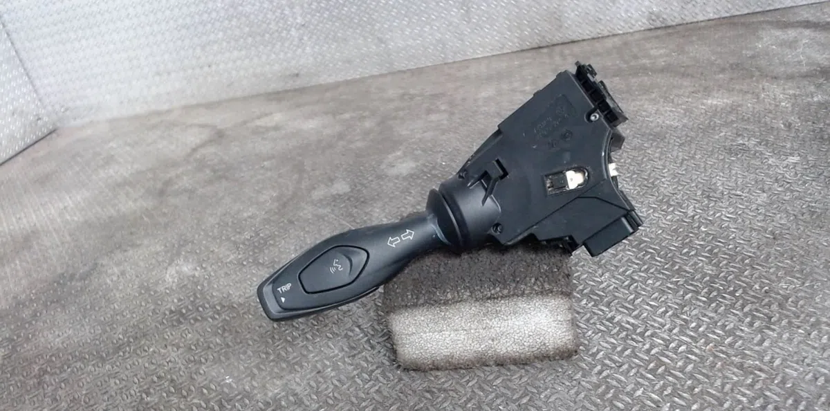 Commande clignotant Ford FIESTA VI (CB1, CCN) 1.6 ti (2008-2012) occasion