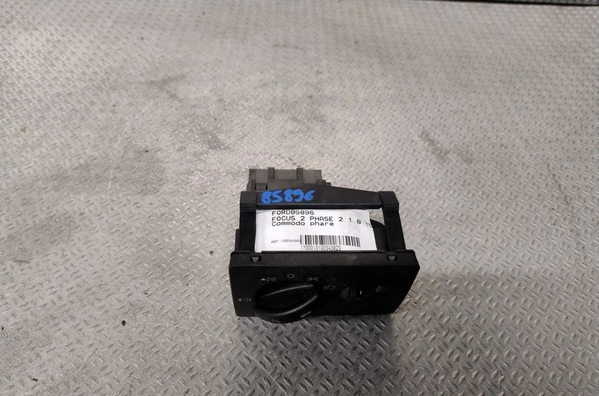 Commande clignotant Ford FOCUS II (DA_, HCP, DP) 1.8 tdci (2005-2012) occasion