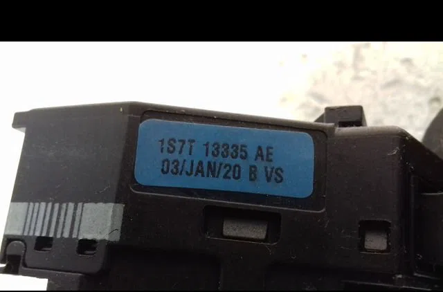 Commande clignotant Ford MONDEO III (B5Y) 1.8 16v (2000-2007) occasion