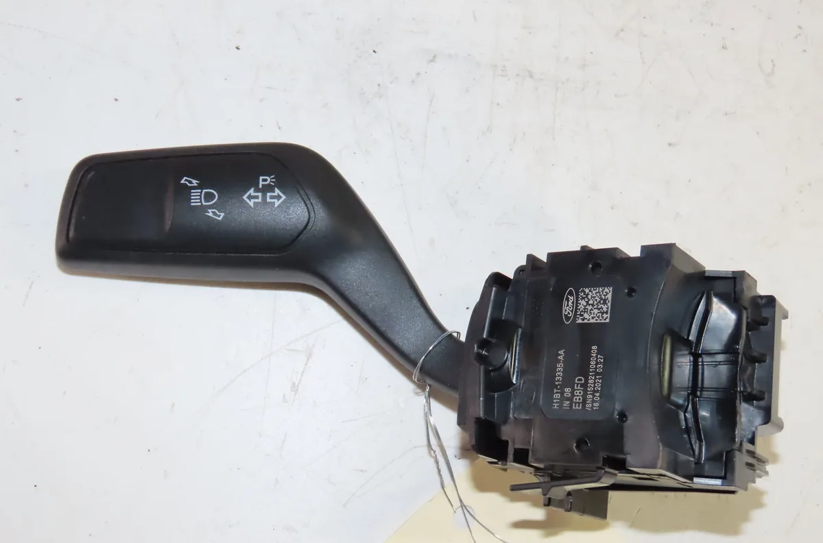 Commande clignotant Ford PUMA (J2K, CF7) 1.0 flexifuel (2021) occasion