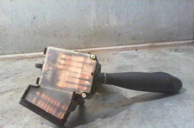 Commande clignotant HYUNDAI GETZ Phase 1 09-2002--11-2005 occasion