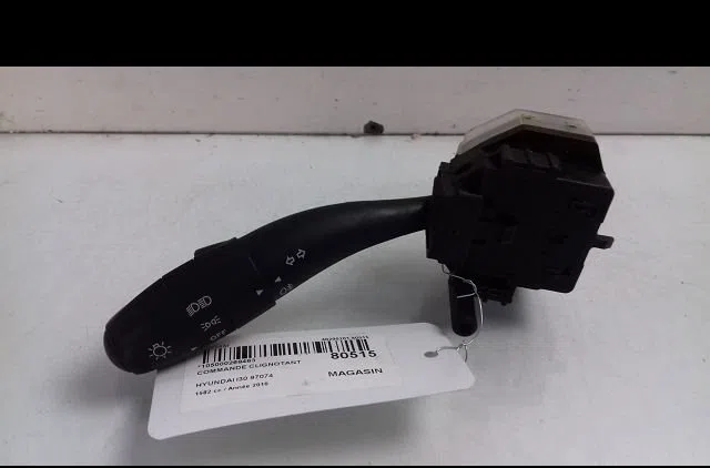 Commande clignotant Hyundai I30 (FD) 1.6 crdi (2007-2011) occasion