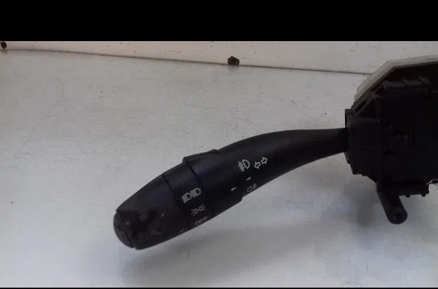 Commande clignotant Kia PRO CEE'D (ED) 1.6 crdi 90 (2008-2012) occasion