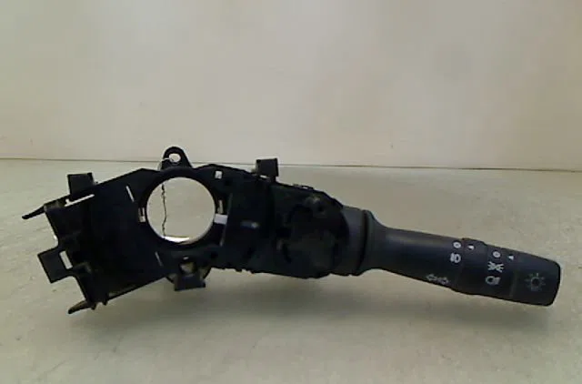 Commande clignotant Kia RIO III (UB) 1.25 cvvt (2011-2017) occasion