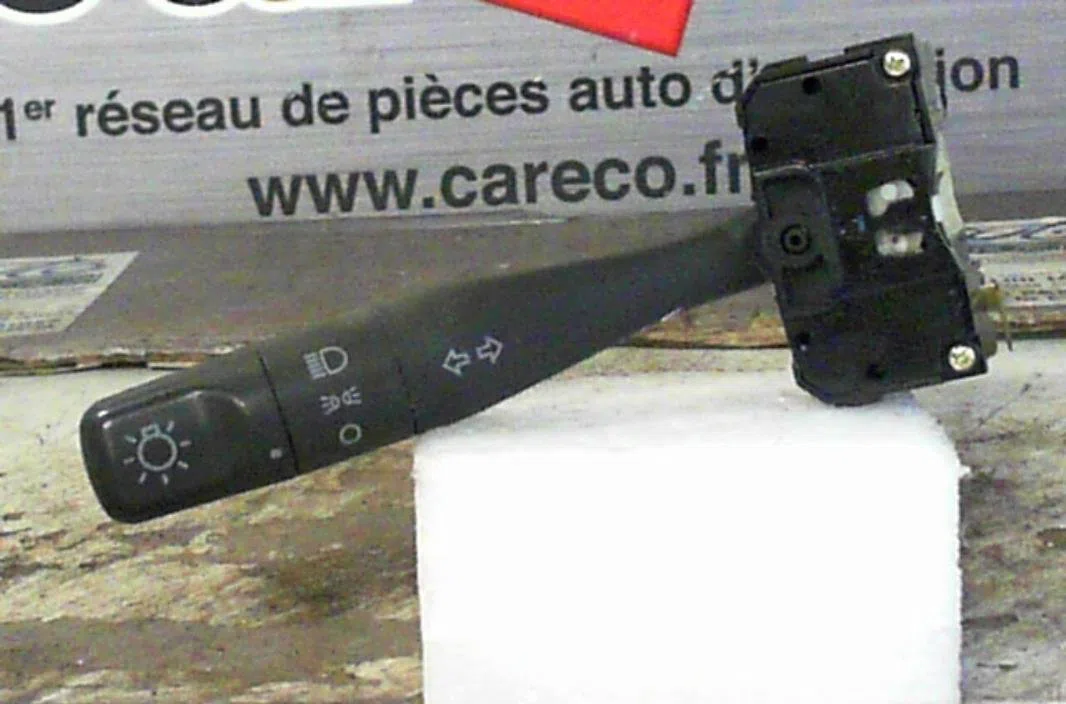 Commande clignotant Land rover FREELANDER I (L314) 2.0 td4 4x4 (2000-2006) occasion