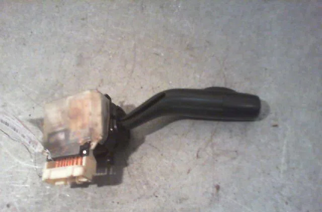 Commande clignotant MAZDA PREMACY Phase 1 07-1999--06-2005 occasion