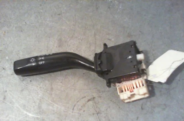 Commande clignotant MAZDA PREMACY Phase 1 07-1999--06-2005 occasion