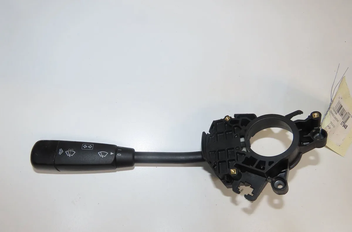 Commande clignotant Mercedes-benz VITO - MIXTO Camionnette (W639) 109 cdi (639.601, 639.603, 639.605) (2003) occasion