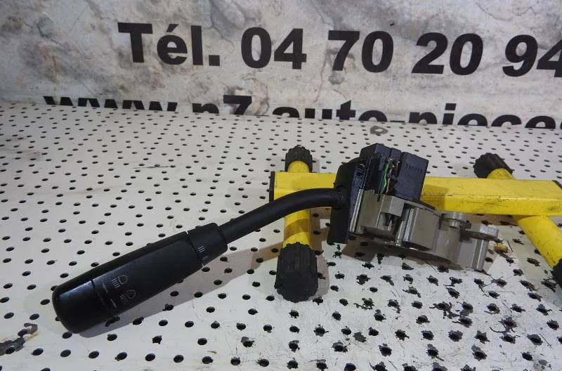 Commande clignotant MERCEDES CLASSE C 202 PHASE 2 BREAK occasion