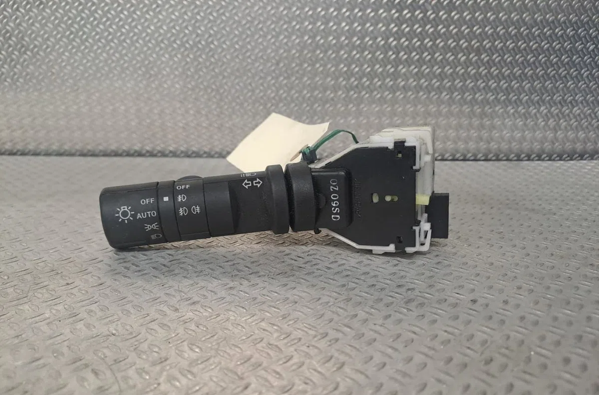 Commande clignotant NISSAN QASHQAI 1  QASHQAI 1 PHASE 2 occasion