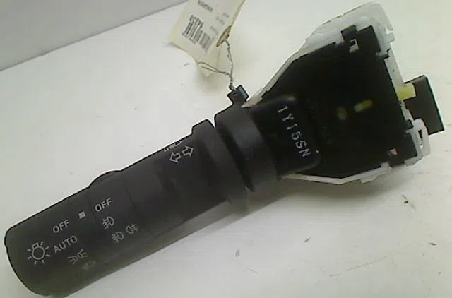 Commande clignotant Nissan QASHQAI - QASHQAI 2 I (J10, NJ10, JJ10E) 1.5 dci (2010-2013) 5 portes occasion