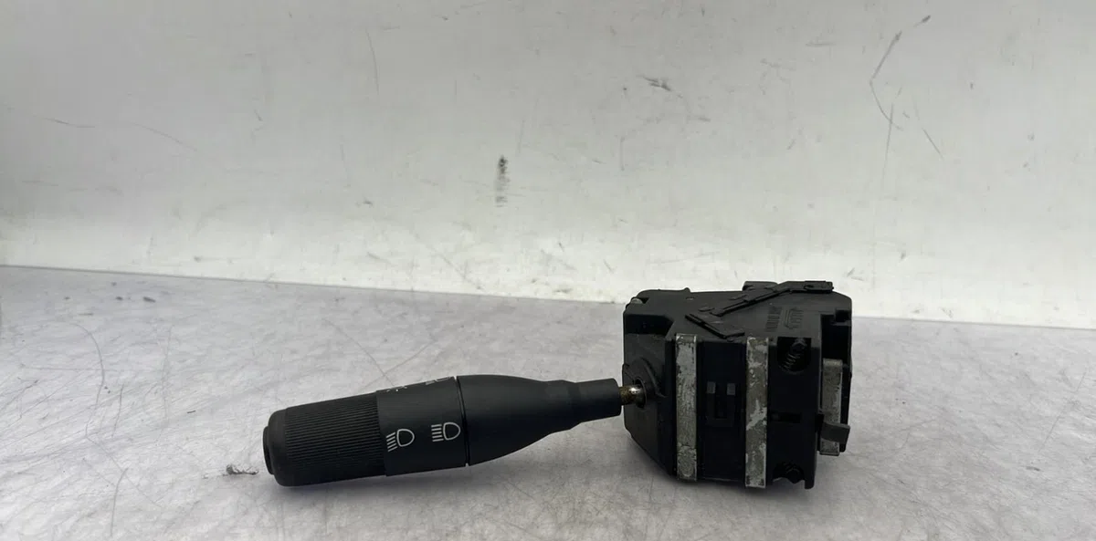 Commande clignotant RENAULT CLIO 1 PHASE 2 occasion