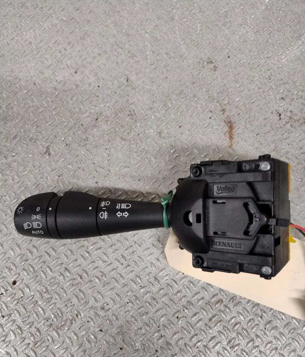 Commande clignotant RENAULT CLIO 4  CLIO 4 PHASE 1 occasion