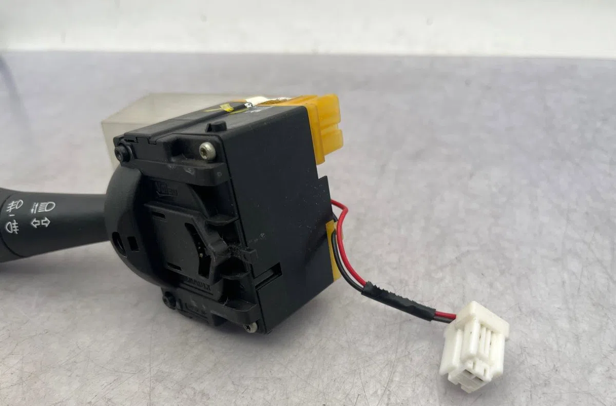 Commande clignotant RENAULT CLIO 4 PHASE 1 occasion