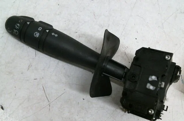 Commande clignotant Renault CLIO II (BB_, CB_) 1.2 (bb0a, bb0f, bb10, bb1k, bb28, bb2d, bb2h, cb0a,... (1998-2010) 5 por