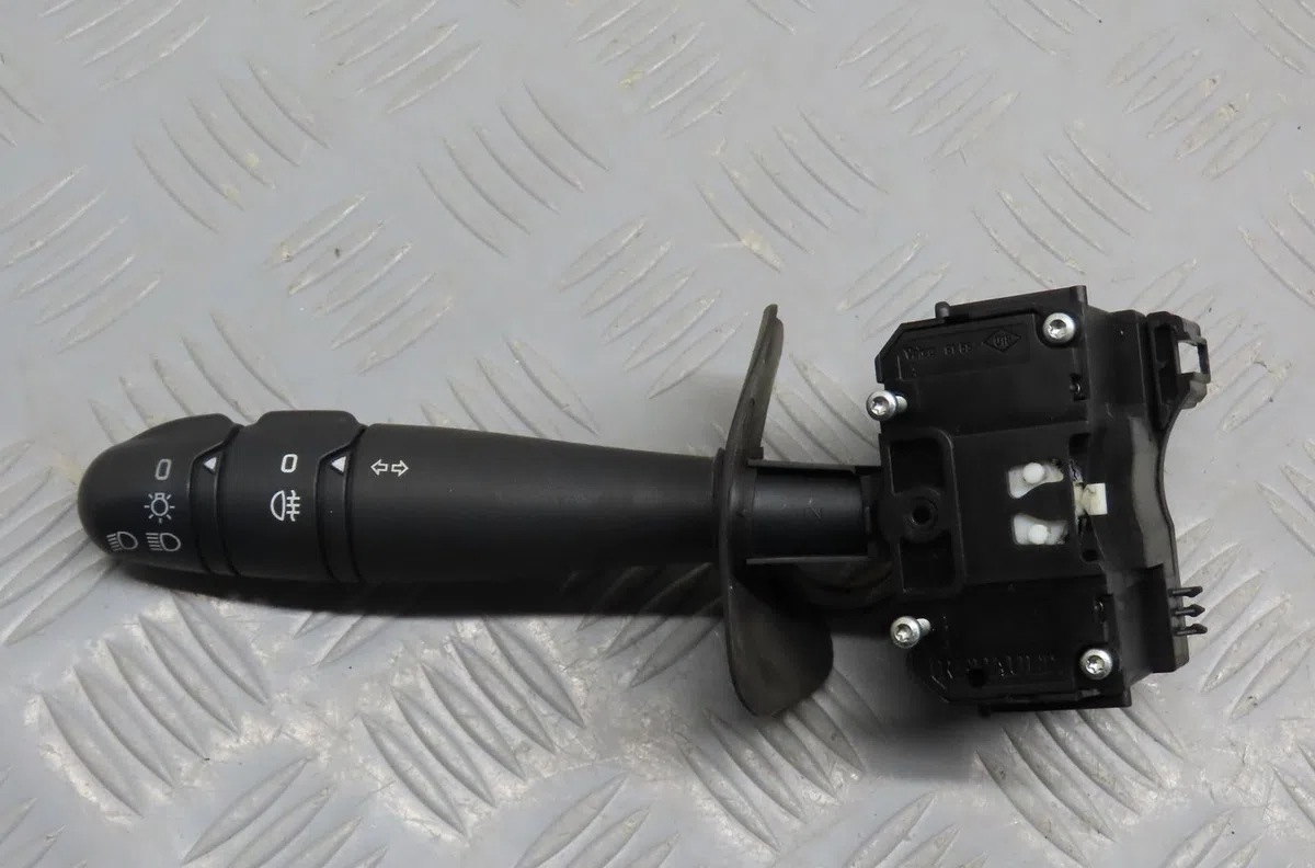 Commande clignotant Renault CLIO II (BB_, CB_) 1.5 dci (2003-2005) occasion