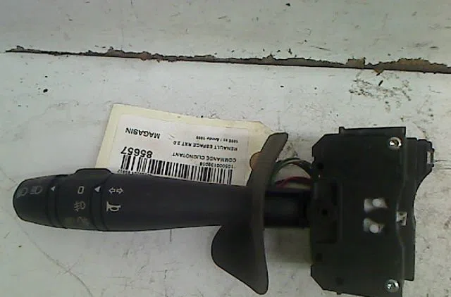 Commande clignotant Renault ESPACE III (JE0_) 2.0 16v (je0n, je0l, je02) (1998-2002) occasion