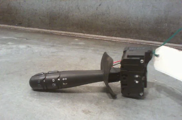 Commande clignotant Renault ESPACE III (JE0_) 2.2 dci (je0s) (2000-2002) occasion
