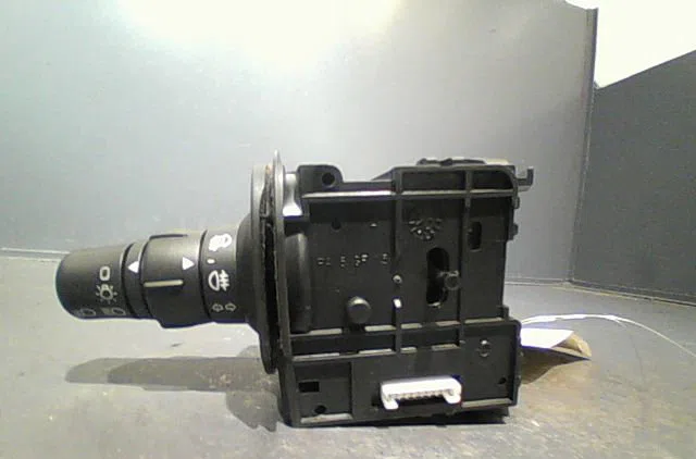 Commande clignotant Renault GRAND SCÉNIC II (JM0-1_) 1.5 dci (jm02, jm13) (2004-2008) occasion