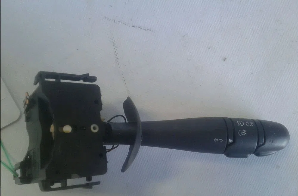 Commande clignotant Renault LAGUNA II (BG0-1_) 1.9 dci (2001-2007) occasion