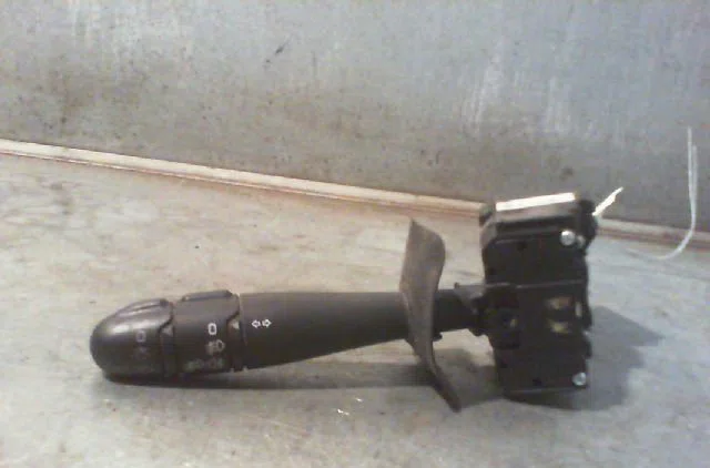 Commande clignotant RENAULT SCENIC I Phase 1 09-1996--08-1999 occasion