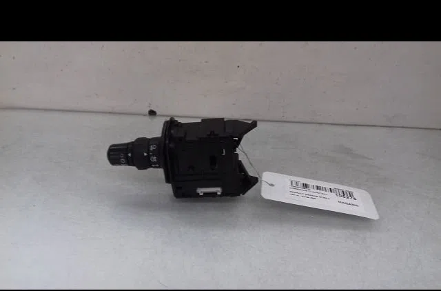 Commande clignotant Renault SCÉNIC II (JM0-1_) 1.5 dci (jm1f) (2005-2008) occasion
