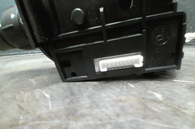 Commande clignotant Renault SCÉNIC II (JM0-1_) 1.9 dci (jm14) (2005-2008) 5 portes occasion
