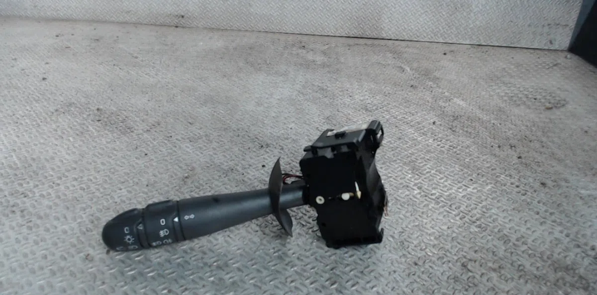 Commande clignotant RENAULT VEL SATIS  VEL SATIS PHASE 1 occasion