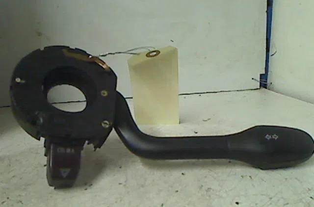 Commande clignotant SEAT TOLEDO occasion