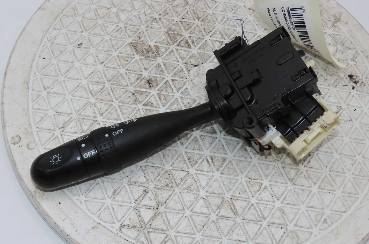 Commande clignotant SUZUKI SWIFT III occasion
