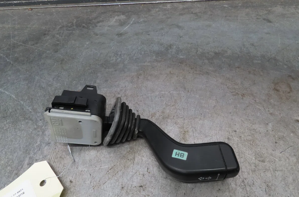 Commande clignotant SUZUKI WAGON-R 2002 occasion