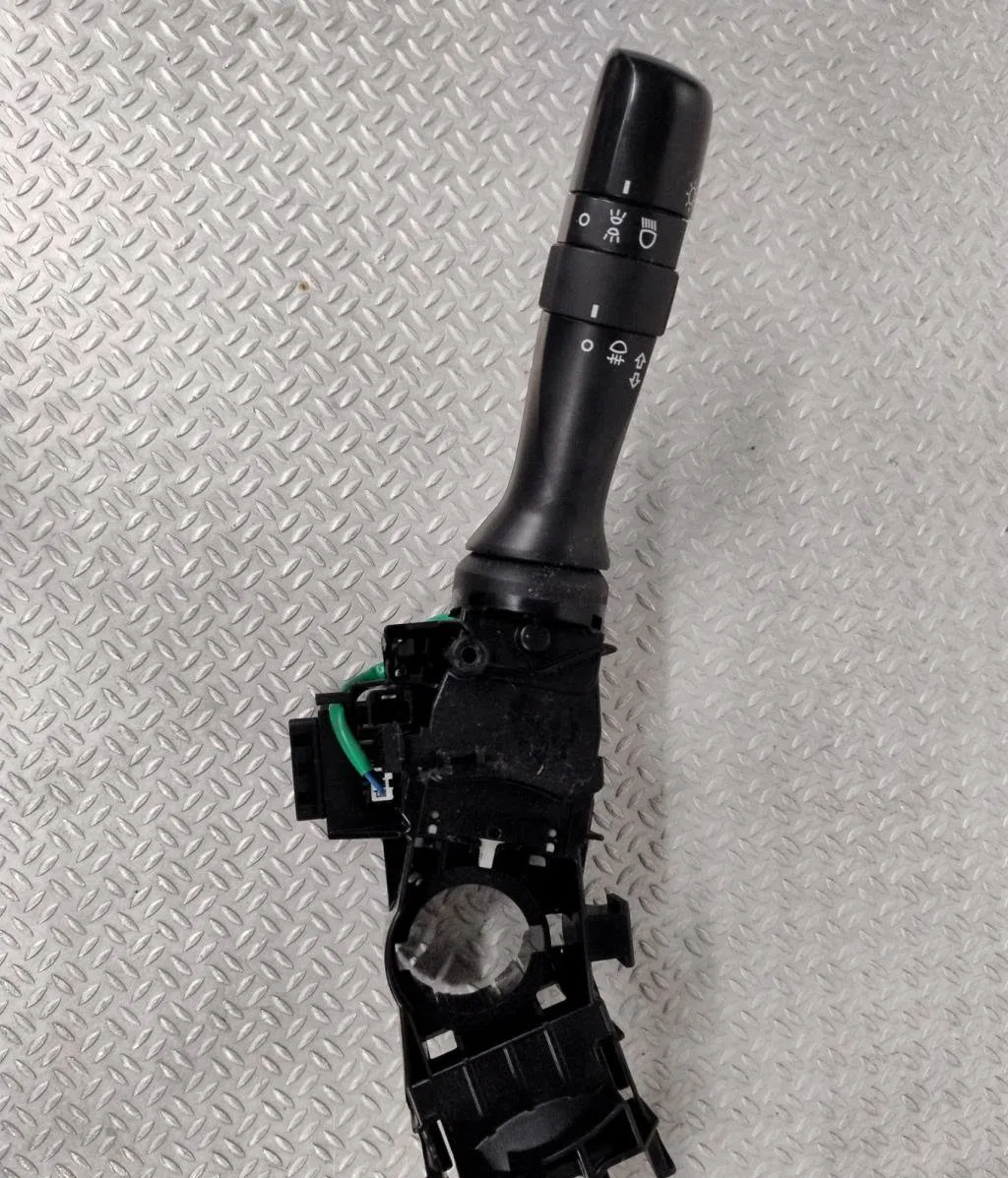 Commande clignotant TOYOTA AYGO 2  AYGO 2 PHASE 1 occasion