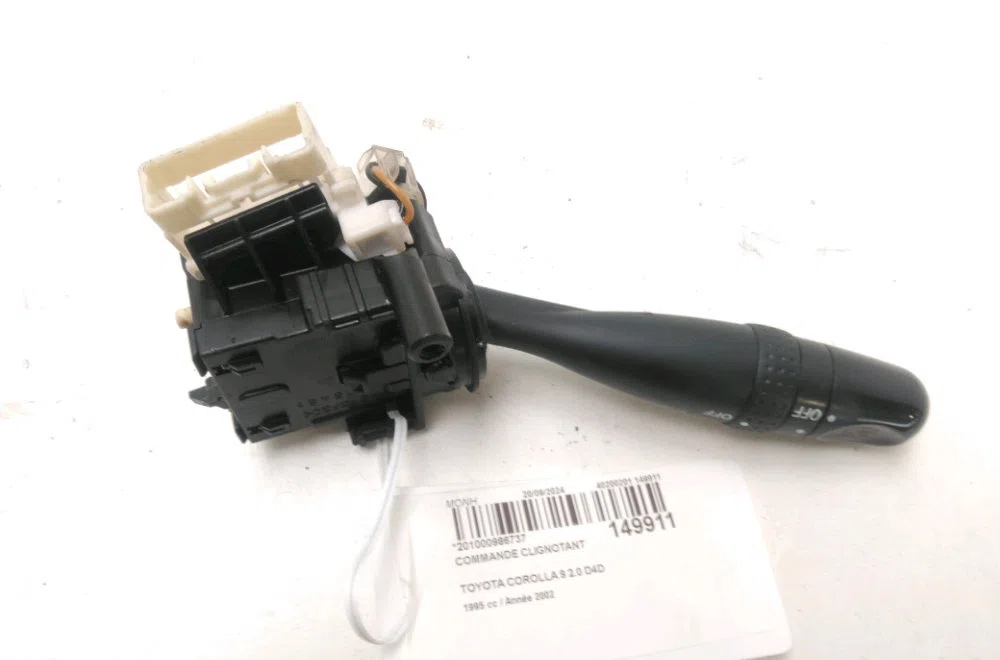 Commande clignotant Toyota COROLLA (_E12_) 2.0 d-4d (cde120r_, cde120l_) (2002-2006) occasion