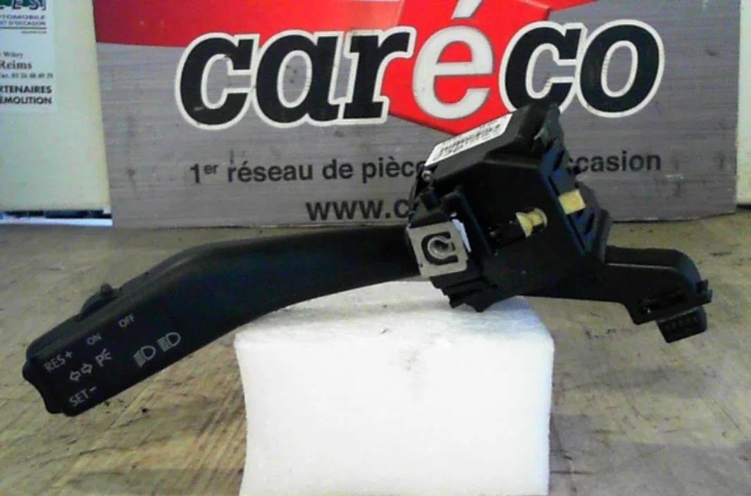 Commande clignotant VOLKSWAGEN EOS  EOS CABRIO PHASE 1 occasion