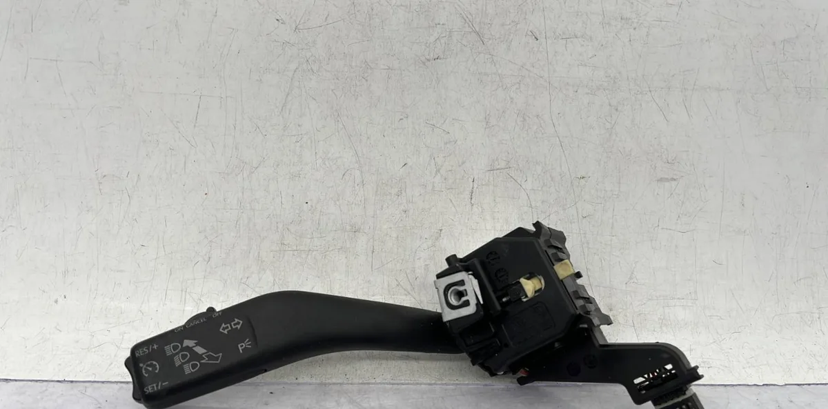 Commande clignotant VOLKSWAGEN GOLF 6 occasion